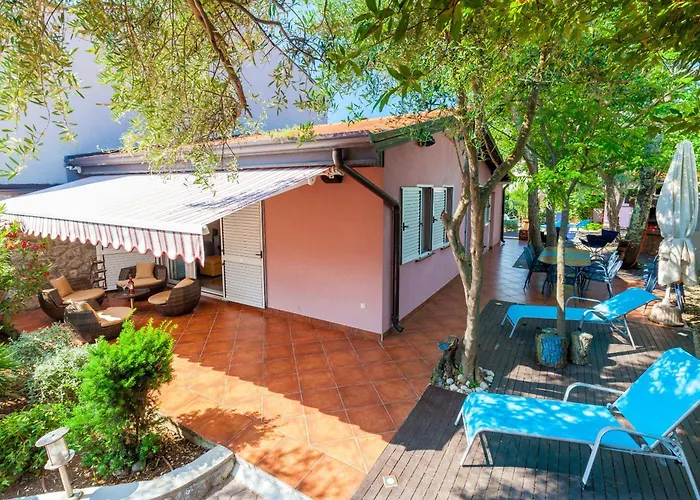 Vacation House-jacuzzi Garden * Selce