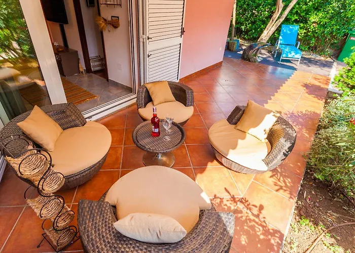 Vacation House-jacuzzi Garden Ferienhaus Selce